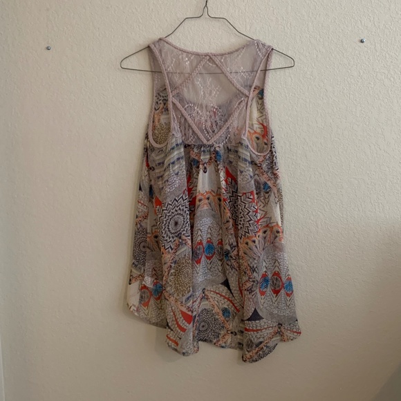 Doe & Rae High Low Top - Picture 2 of 4